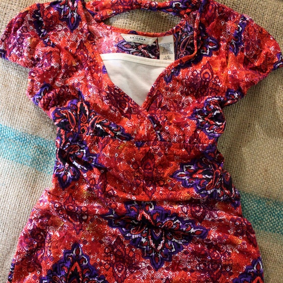 Arizona Jean Company Tops - Arizona Jeans Boho Top Asymmetrical Hem